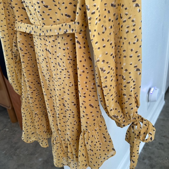 NWT yellow dress - Picture 6 of 9